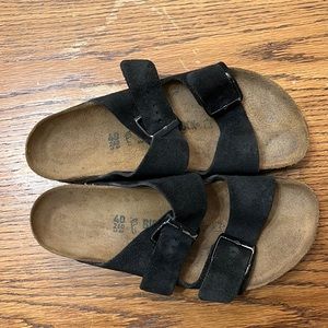 Birkenstock Sandals Womens 9 Mens 7 Black Suede 2-Strap Arizona Regular Width